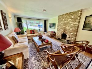 Photo 31- click for photo gallery